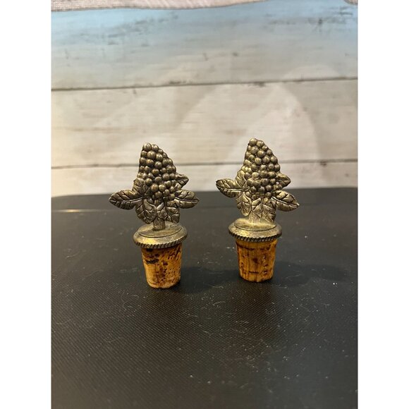 Vintage Pewter Grapes Wine Stoppers With Corks Set Of 2 - Picture 2 of 7